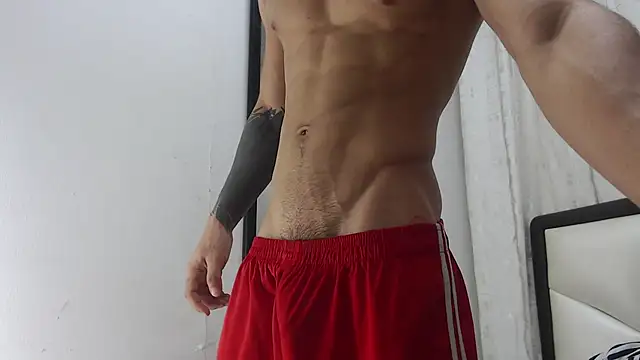 Snapshot of AlbertBernal69 chatting on March 19, 6:14 am AlbertBernal69 online show from March 19, 6:14 am