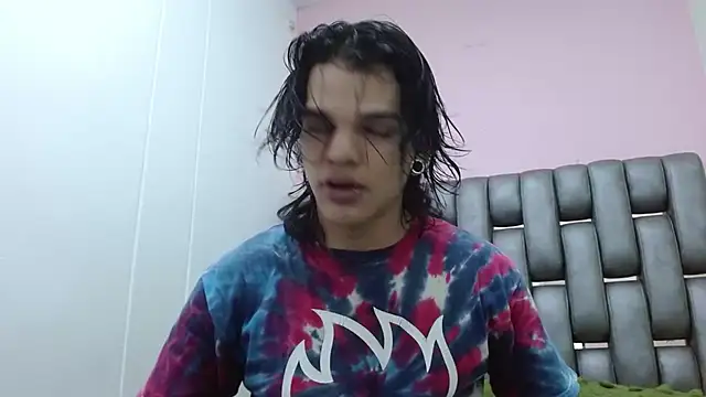 Snapshot of AlbertBernal69 chatting on September 23, 3:09 am AlbertBernal69 online show from September 23, 3:09 am