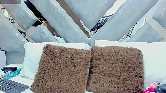 ZiaCalifa online show from October 20, 11:54 am