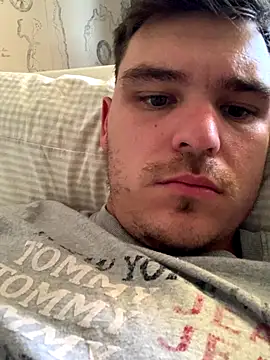 Snapshot of sergigomez chatting on October 17, 2:08 pm sergigomez online show from October 17, 2:08 pm