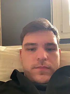 Snapshot of sergigomez chatting on November 9, 12:36 pm sergigomez online show from November 9, 12:36 pm