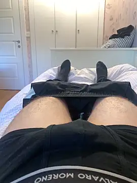 Snapshot of sergigomez chatting on November 30, 2:32 pm sergigomez online show from November 30, 2:32 pm