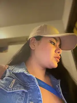 Insane Issa online show from December 19, 12:56 pm