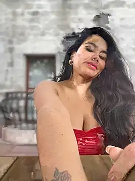 Insane Issa online show from January 14, 9:41 pm