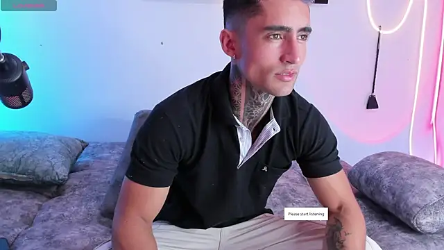 Snapshot of Mark_Kamper chatting on March 15, 11:39 pm Mark Kamper online show from March 15, 11:39 pm