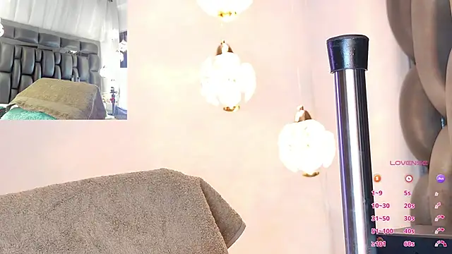 NathaxaLeans online show from March 22, 11:53 am