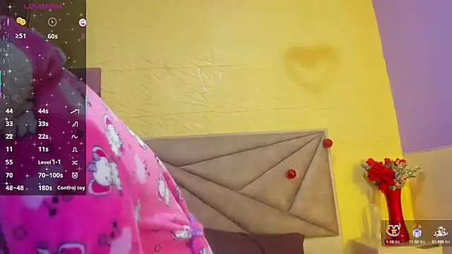 Esmeralda oikos online show from February 20, 11:43 pm