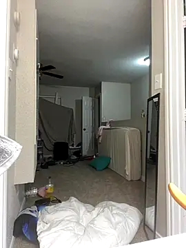 SlimBeenBadd1981 online show from December 2, 9:36 am