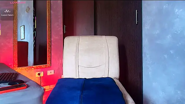 liuscast22 online show from September 28, 2:44 pm