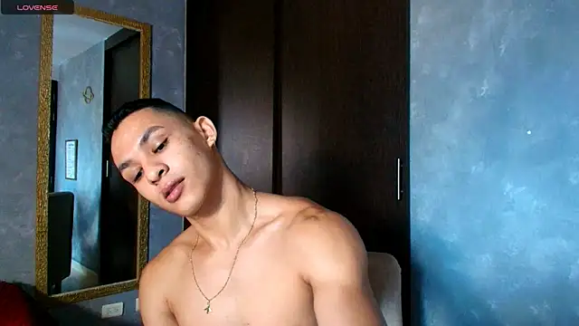 liuscast22 online show from October 15, 3:01 pm