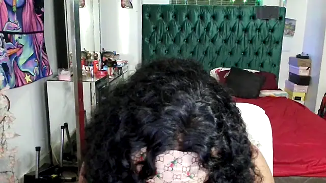 YasmineMinaj online show from September 18, 3:30 am