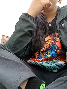 Snapshot of persefone_core chatting on December 19, 3:19 pm persefone core online show from December 19, 3:19 pm