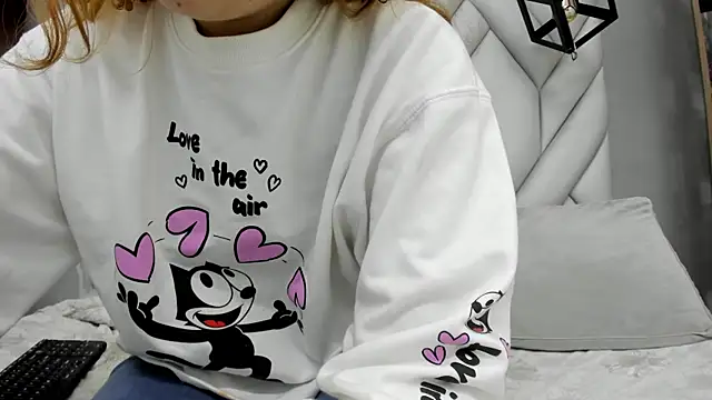 Snapshot of SakuraLee_ chatting on January 25, 8:00 pm SakuraLee online show from January 25, 8:00 pm