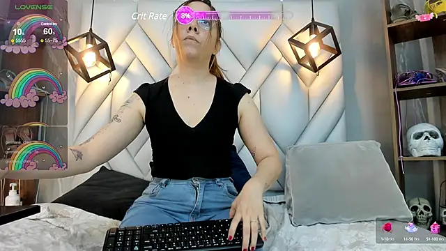 Snapshot of SakuraLee_ chatting on February 4, 7:44 pm SakuraLee online show from February 4, 7:44 pm