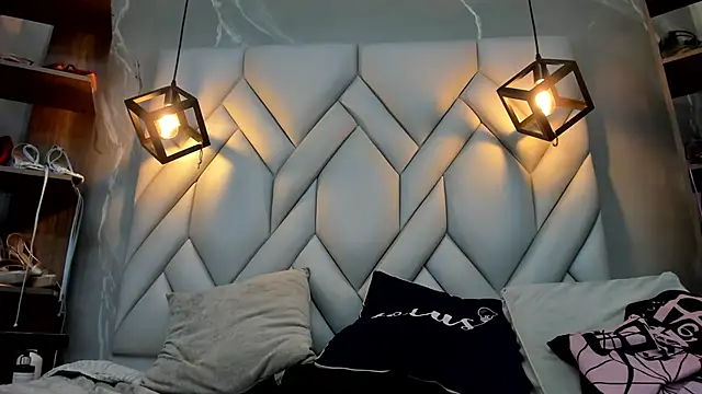 Snapshot of SakuraLee_ chatting on February 10, 7:28 pm SakuraLee online show from February 10, 7:28 pm