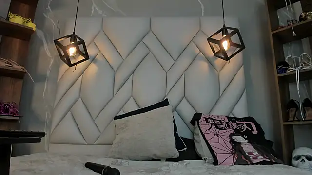 Snapshot of SakuraLee_ chatting on March 10, 7:29 pm SakuraLee online show from March 10, 7:29 pm