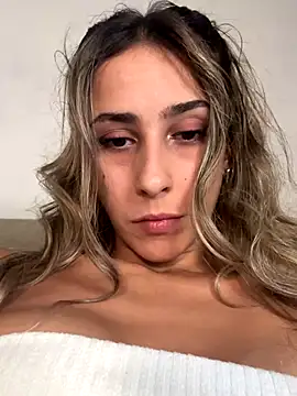 Chiara 2002 online show from October 6, 9:56 pm