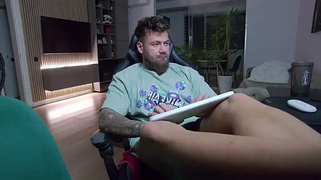 UbbeViking online show from March 3, 10:10 pm