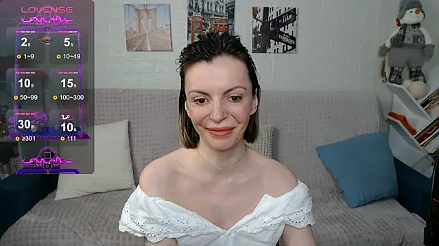 Snapshot of kiramarta chatting on December 12, 4:04 am kiramarta online show from December 12, 4:04 am