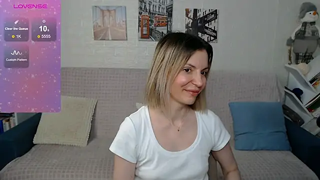 Snapshot of kiramarta chatting on January 24, 6:25 pm kiramarta online show from January 24, 6:25 pm