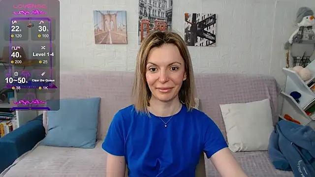 Snapshot of kiramarta chatting on February 27, 4:52 am kiramarta online show from February 27, 4:52 am