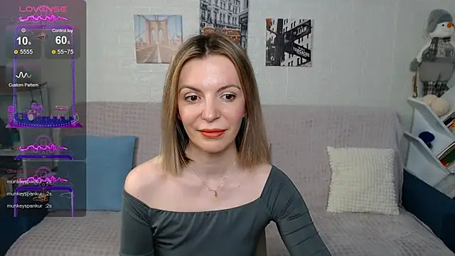 Snapshot of kiramarta chatting on March 6, 4:28 pm kiramarta online show from March 6, 4:28 pm