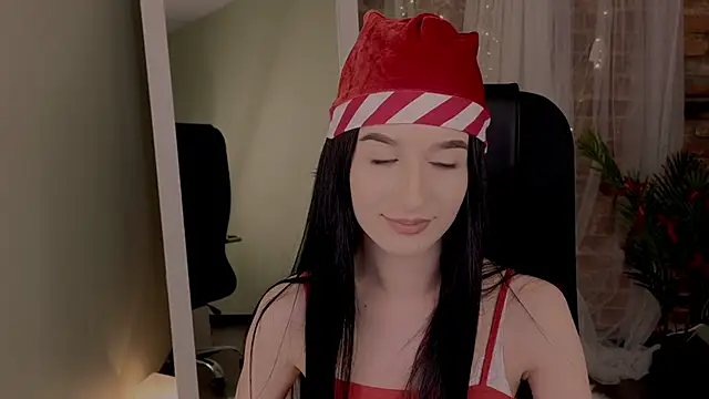 LauraCoy online show from December 25, 3:40 am