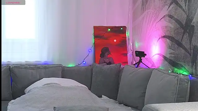 Snapshot of lily__foster chatting on December 15, 8:19 am lily foster online show from December 15, 8:19 am