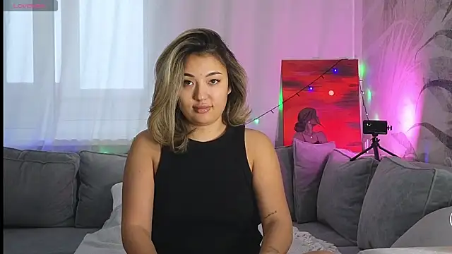 Snapshot of lily__foster chatting on January 10, 6:20 am lily foster online show from January 10, 6:20 am