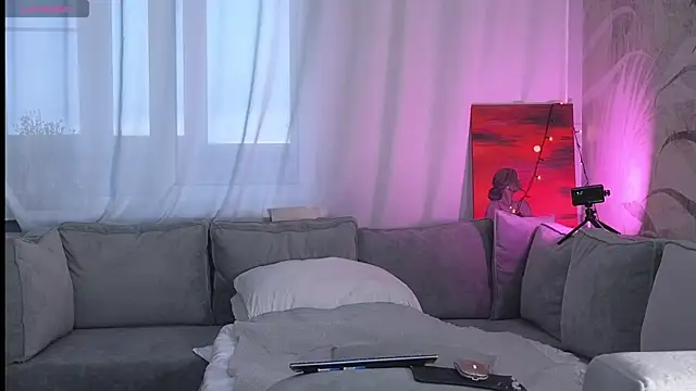 Snapshot of lily__foster chatting on January 12, 6:06 am lily foster online show from January 12, 6:06 am