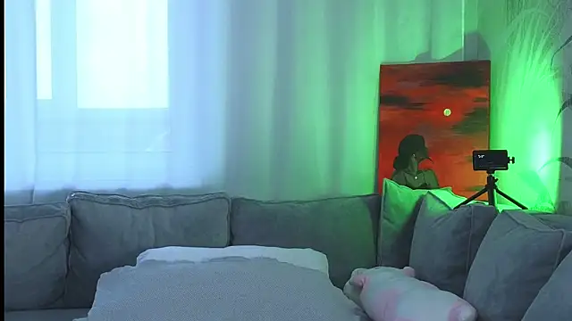 Snapshot of lily__foster chatting on January 25, 6:34 am lily foster online show from January 25, 6:34 am