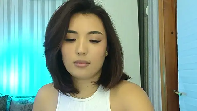 Snapshot of lily__foster chatting on September 9, 10:37 am lily foster online show from September 9, 10:37 am