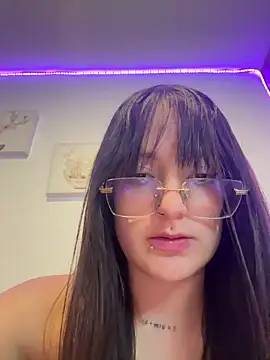 Megan lu2 online show from February 5, 9:04 am