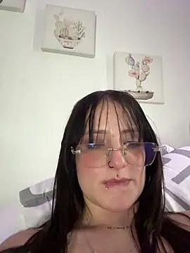 Megan lu2 online show from February 9, 5:29 am