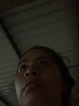 Snapshot of moncerrat_luna chatting on December 21, 10:51 pm moncerrat luna online show from December 21, 10:51 pm