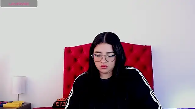 aliice walker  online show from December 14, 6:52 pm