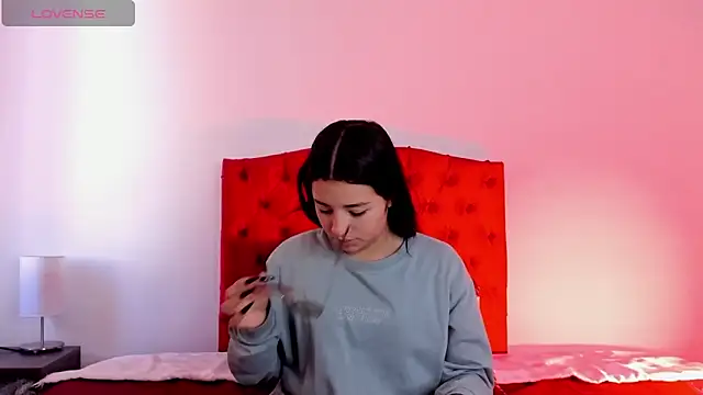 aliice walker  online show from December 20, 12:27 pm