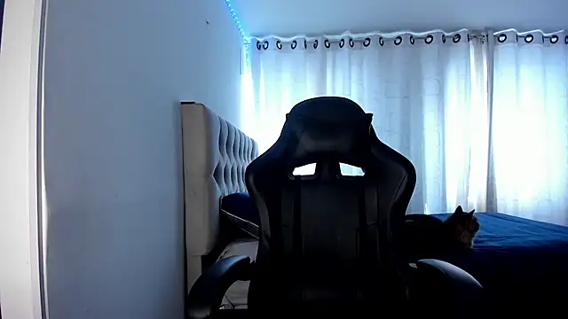 aliice walker  online show from October 22, 12:49 pm