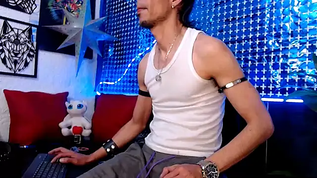 Snapshot of Mensecret69 chatting on January 15, 7:55 pm Mensecret69 online show from January 15, 7:55 pm