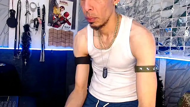 Snapshot of Mensecret69 chatting on March 3, 5:29 pm Mensecret69 online show from March 3, 5:29 pm