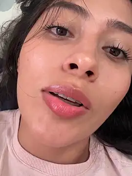 Sophie  Foxxx online show from March 21, 10:17 pm