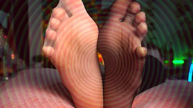 Snapshot of DorothyGilbert1 chatting on December 20, 3:21 pm DorothyGilbert1 online show from December 20, 3:21 pm