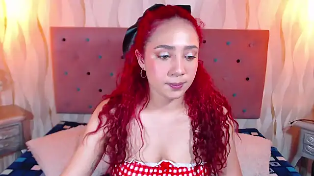 IsabelaLatina online show from November 27, 8:00 pm