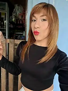 Snapshot of Evehampy chatting on December 29, 6:16 pm Evehampy online show from December 29, 6:16 pm