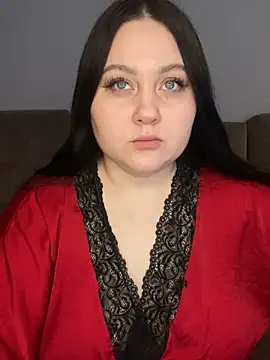 ihaveasecret  online show from December 17, 7:15 pm