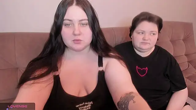 ihaveasecret  online show from February 1, 4:00 pm