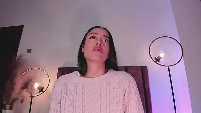 NoraDasilva online show from January 28, 12:47 am