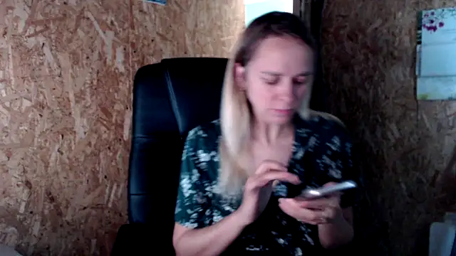 Snapshot of las_sweet chatting on September 8, 2:16 pm las sweet online show from September 8, 2:16 pm