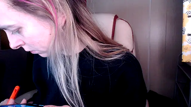 Snapshot of las_sweet chatting on November 12, 2:39 pm las sweet online show from November 12, 2:39 pm