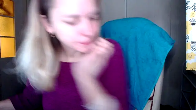 Snapshot of las_sweet chatting on November 26, 8:37 am las sweet online show from November 26, 8:37 am